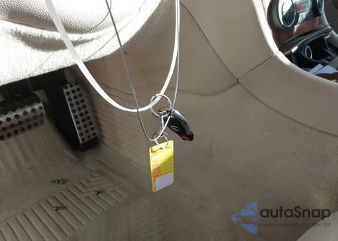 2008 Mercedes-Benz Clk 550 из США, поврежденный, VIN WDBTK72F98T089352